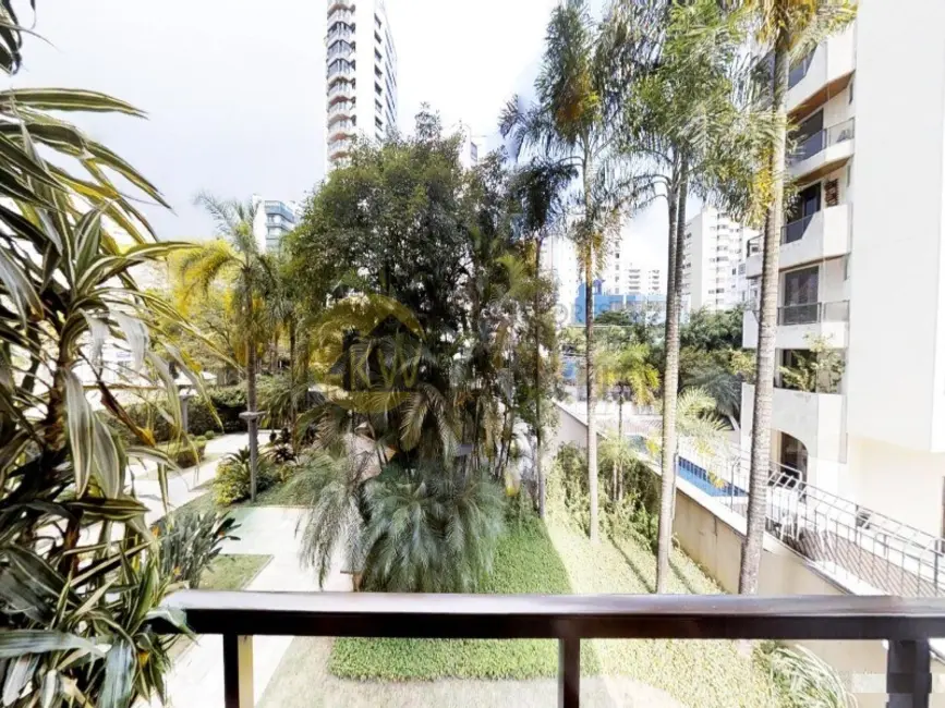 Apartamento com 4 quartos à venda, 217m2 em Moema, São Paulo - SP - imagem 4 Foto 4 de Apartamento com 4 quartos à venda, 217m2 em Moema, São Paulo - SP