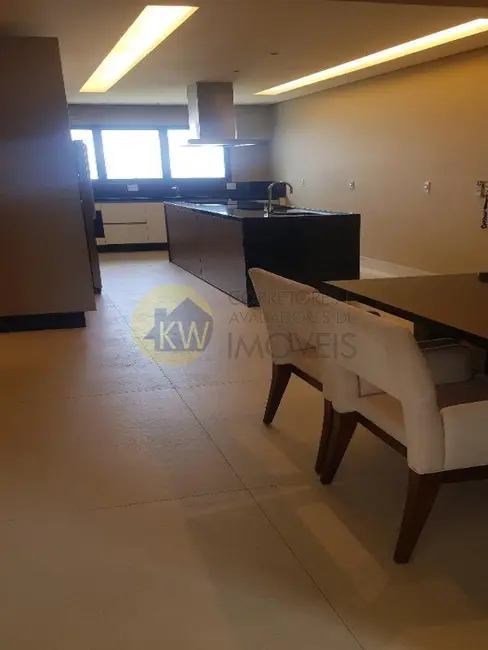 Apartamento com 5 quartos à venda e para alugar, 750m2 em Jardim Marajoara, São Paulo - SP - imagem 6 Foto 6 de Apartamento com 5 quartos à venda e para alugar, 750m2 em Jardim Marajoara, São Paulo - SP