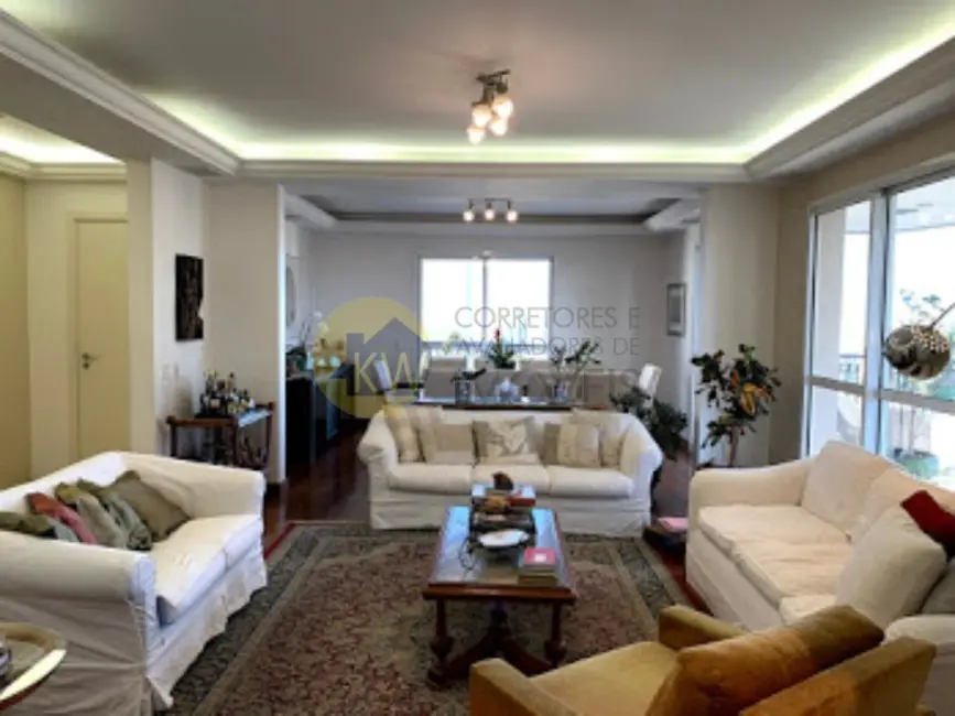 Apartamento com 4 quartos à venda, 282m2 em Moema, São Paulo - SP - imagem 6 Foto 6 de Apartamento com 4 quartos à venda, 282m2 em Moema, São Paulo - SP