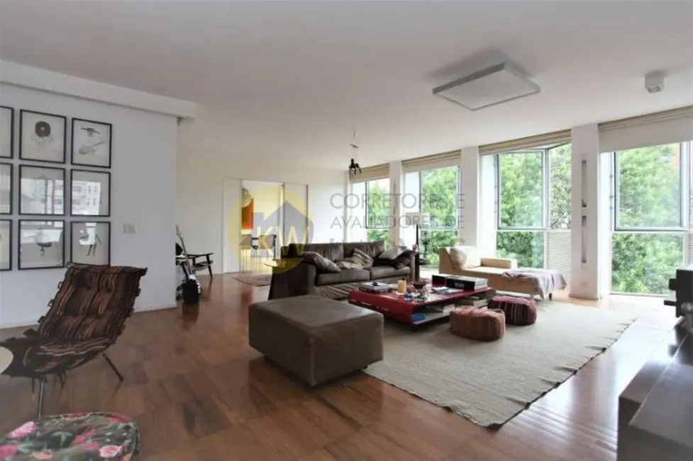 Foto 9 de Apartamento com 3 quartos à venda, 322m2 em Higienópolis, São Paulo - SP