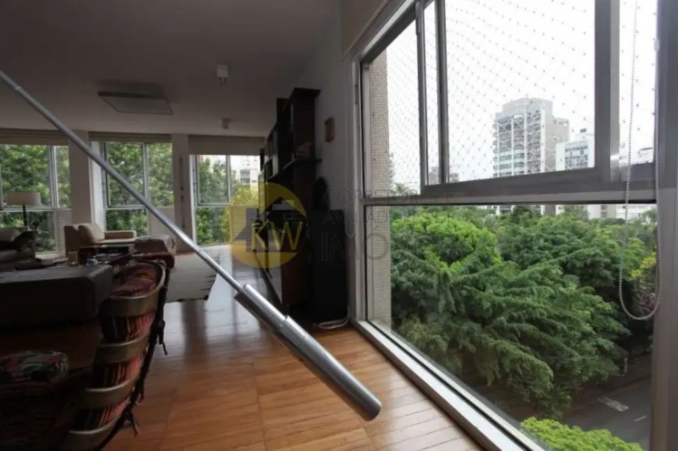 Foto 8 de Apartamento com 3 quartos à venda, 322m2 em Higienópolis, São Paulo - SP