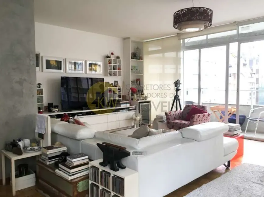 Foto 3 de Apartamento com 3 quartos à venda, 194m2 em Higienópolis, São Paulo - SP