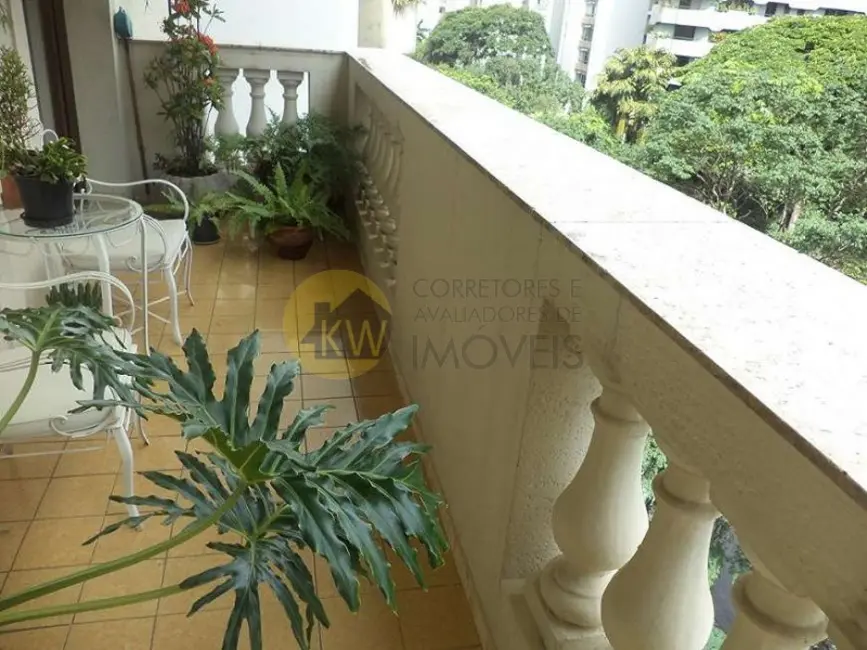 Foto 2 de Apartamento com 3 quartos à venda, 270m2 em Higienópolis, São Paulo - SP