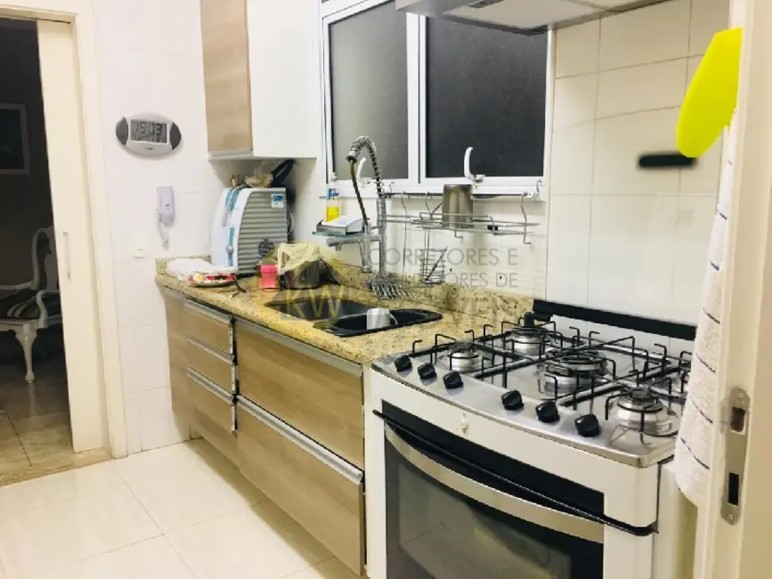 Apartamento com 3 quartos à venda e para alugar, 190m2 em Higienópolis, São Paulo - SP - imagem 3 Foto 3 de Apartamento com 3 quartos à venda e para alugar, 190m2 em Higienópolis, São Paulo - SP