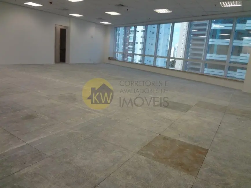 Foto 5 de Sala Comercial à venda e para alugar, 140m2 em Cidade Monções, São Paulo - SP