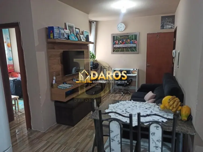 Apartamento com 2 quartos à venda, 45m2 em Sao Jose Dos Pinhais - PR - imagem 3 Foto 3 de Apartamento com 2 quartos à venda, 45m2 em Sao Jose Dos Pinhais - PR