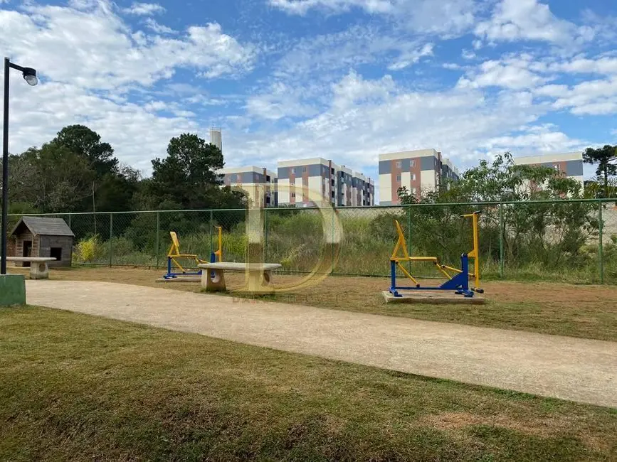 Apartamento com 2 quartos à venda, 38m2 em Sao Jose Dos Pinhais - PR - imagem 3 Foto 3 de Apartamento com 2 quartos à venda, 38m2 em Sao Jose Dos Pinhais - PR