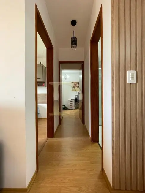 Apartamento com 2 quartos à venda, 50m2 em Sao Jose Dos Pinhais - PR - imagem 9 Foto 9 de Apartamento com 2 quartos à venda, 50m2 em Sao Jose Dos Pinhais - PR