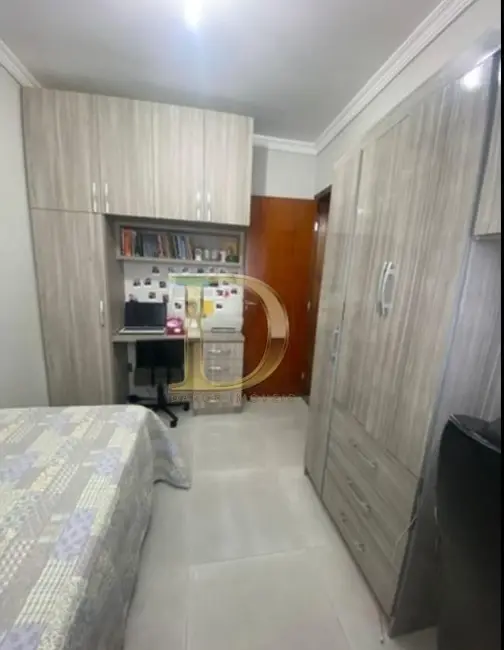 Apartamento com 2 quartos à venda, 66m2 em Sao Jose Dos Pinhais - PR - imagem 7 Foto 7 de Apartamento com 2 quartos à venda, 66m2 em Sao Jose Dos Pinhais - PR