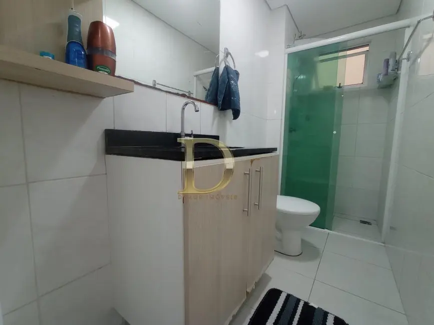Apartamento com 3 quartos à venda, 60m2 em Sao Jose Dos Pinhais - PR - imagem 5 Foto 5 de Apartamento com 3 quartos à venda, 60m2 em Sao Jose Dos Pinhais - PR