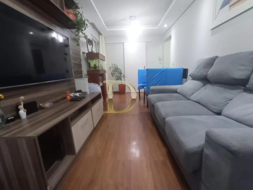 Apartamento com 3 quartos à venda, 60m2 em Sao Jose Dos Pinhais - PR - imagem 9 Foto 9 de Apartamento com 3 quartos à venda, 60m2 em Sao Jose Dos Pinhais - PR