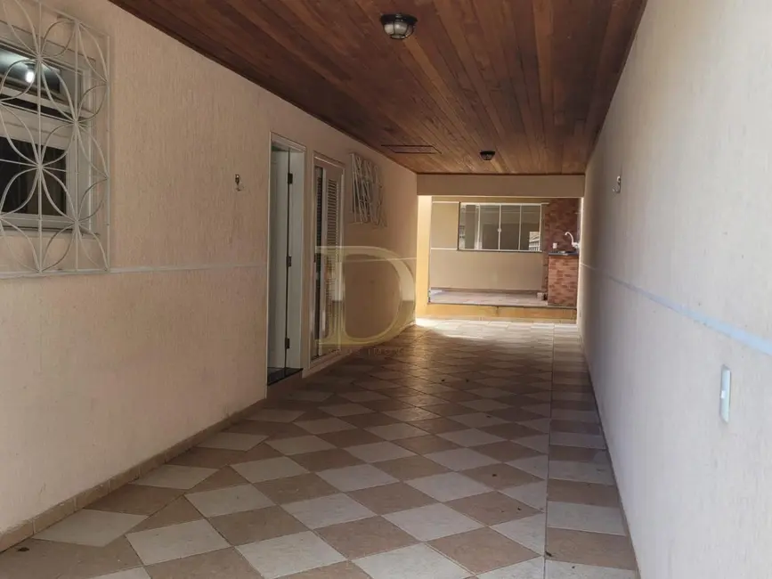 Foto 4 de Casa com 2 quartos à venda, 49m2 em Pinhais - PR