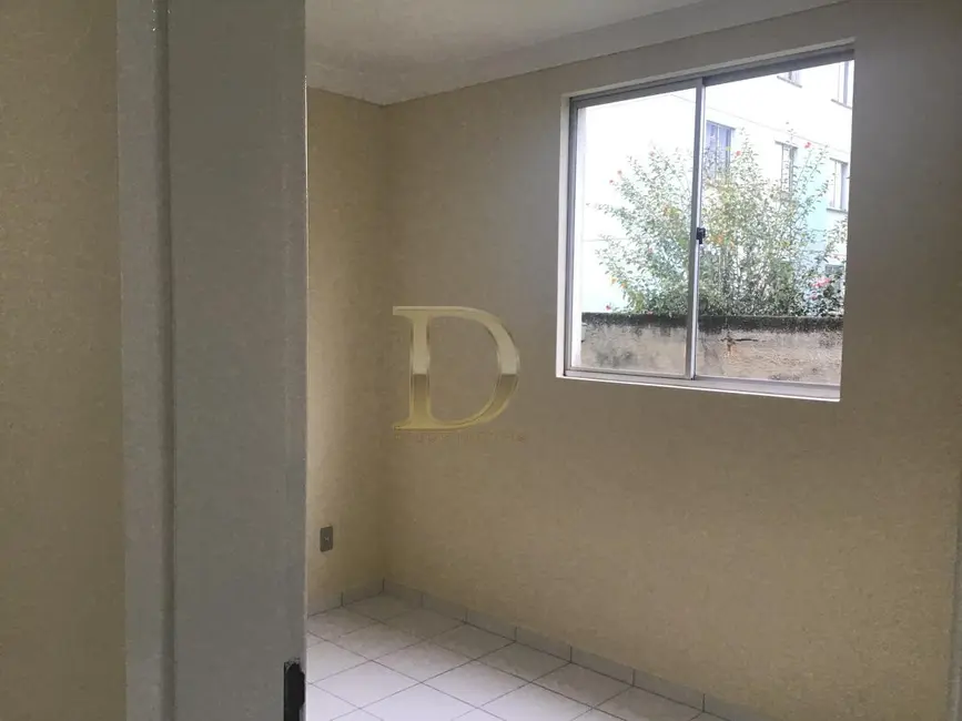 Foto 7 de Apartamento com 2 quartos à venda, 44m2 em Sao Jose Dos Pinhais - PR