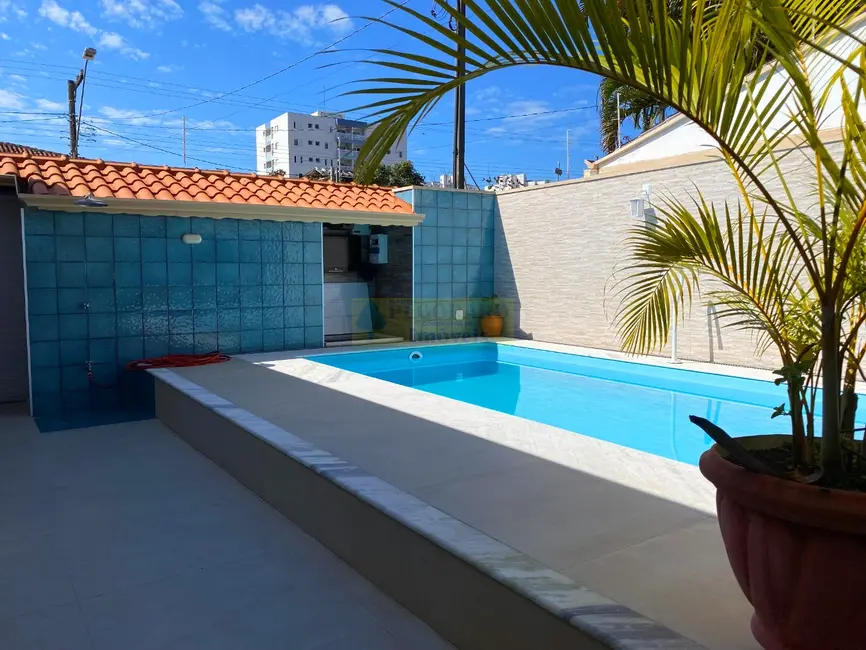 Foto 3 de Casa com 3 quartos à venda, 345m2 em Martim de Sá, Caraguatatuba - SP