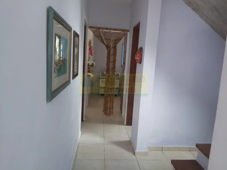 Foto 3 de Casa de Condomínio com 5 quartos à venda, 160m2 em Mar Verde II, Caraguatatuba - SP