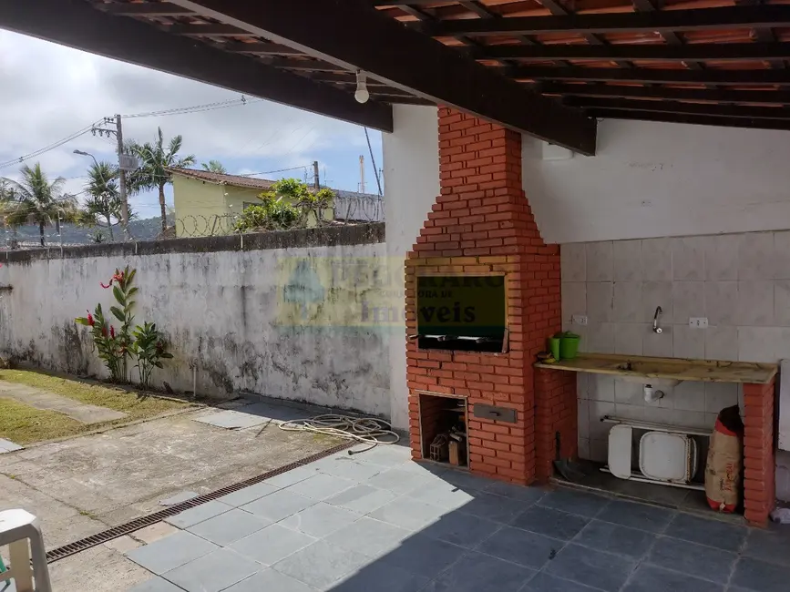 Foto 2 de Casa com 2 quartos à venda, 130m2 em Martim de Sá, Caraguatatuba - SP