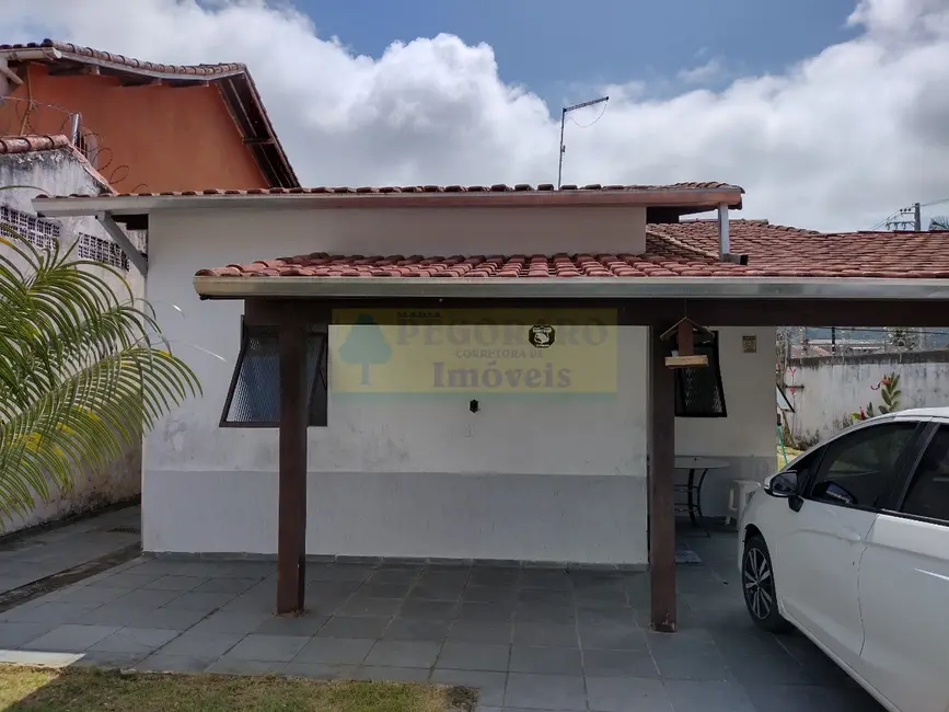 Foto 1 de Casa com 2 quartos à venda, 130m2 em Martim de Sá, Caraguatatuba - SP