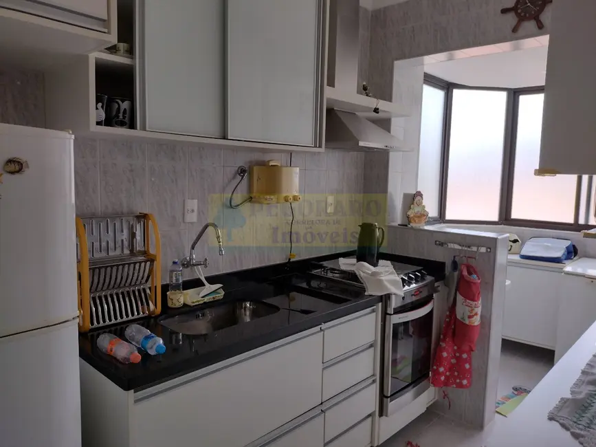 Foto 2 de Apartamento com 2 quartos à venda, 250m2 em Martim de Sá, Caraguatatuba - SP