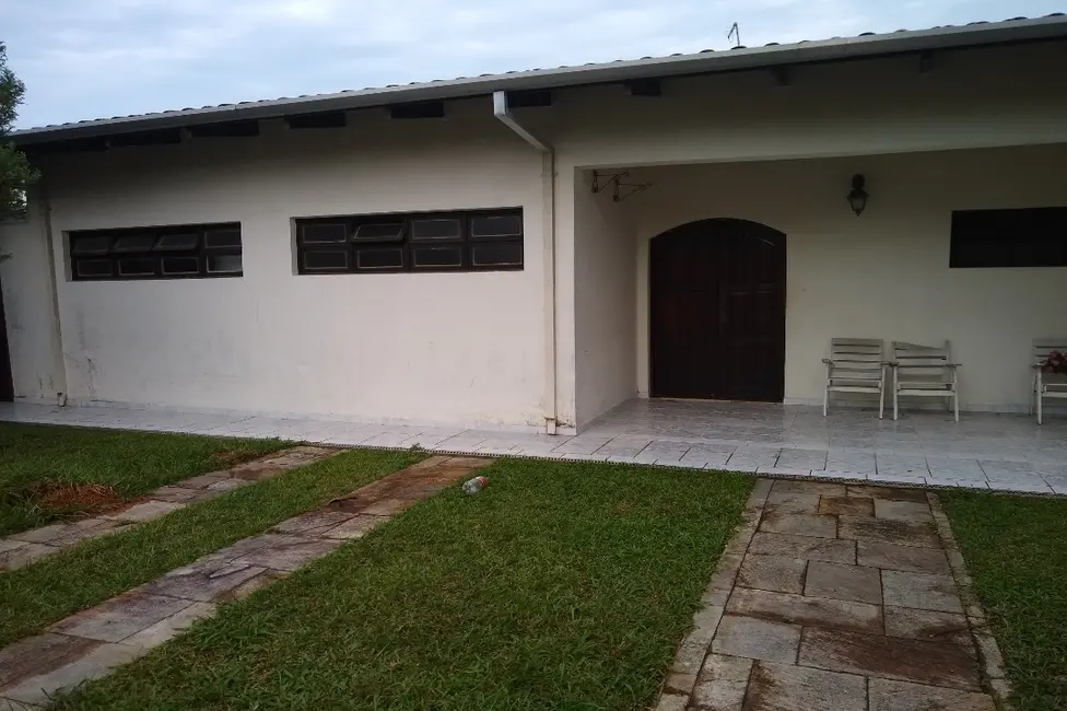 Foto 1 de Casa com 3 quartos à venda, 380m2 em Martim de Sá, Caraguatatuba - SP