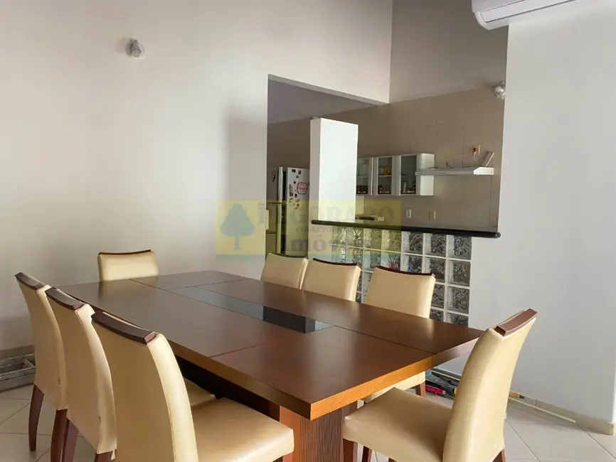 Foto 3 de Casa com 3 quartos à venda, 170m2 em Martim de Sá, Caraguatatuba - SP