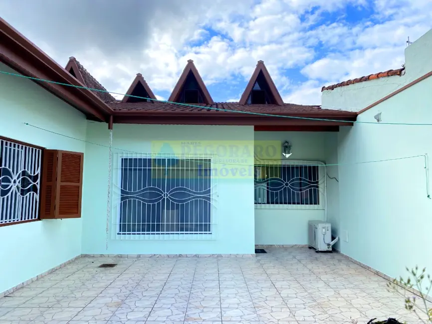 Foto 4 de Casa com 3 quartos à venda, 170m2 em Martim de Sá, Caraguatatuba - SP