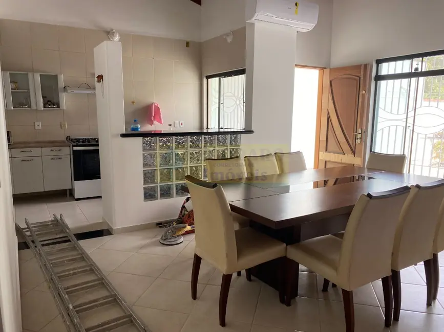 Casa com 3 quartos à venda, 168m2 em Martim de Sá, Caraguatatuba - SP - imagem 4 Foto 4 de Casa com 3 quartos à venda, 168m2 em Martim de Sá, Caraguatatuba - SP