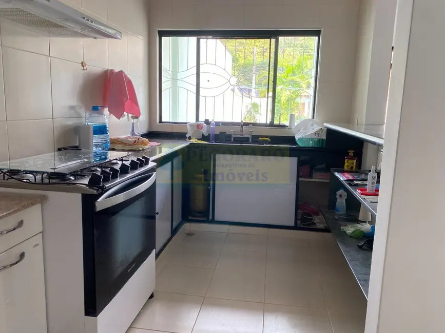 Casa com 3 quartos à venda, 168m2 em Martim de Sá, Caraguatatuba - SP - imagem 7 Foto 7 de Casa com 3 quartos à venda, 168m2 em Martim de Sá, Caraguatatuba - SP