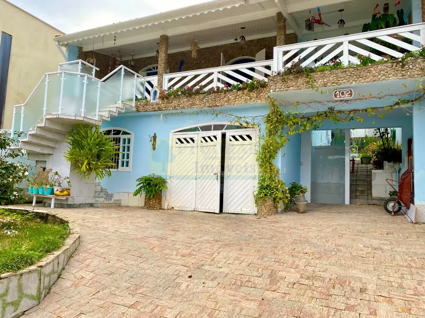 Foto 4 de Casa com 2 quartos à venda, 190m2 em Cidade Jardim, Caraguatatuba - SP