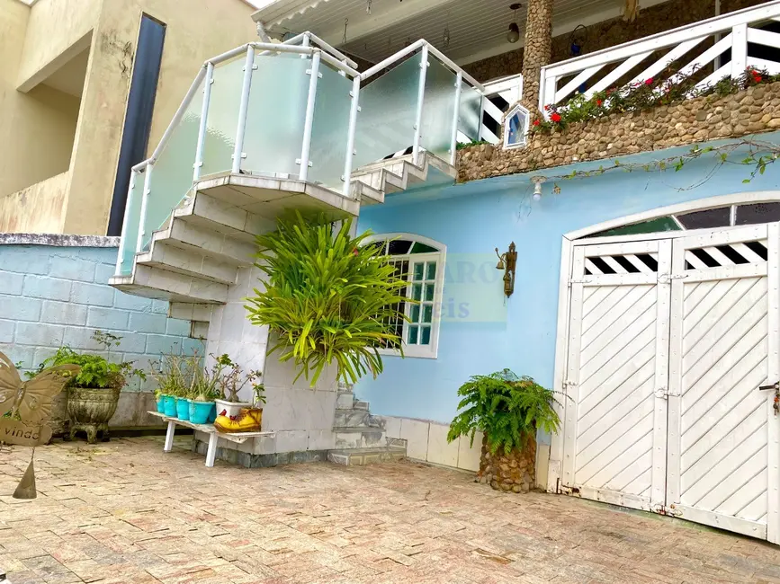 Foto 7 de Casa com 2 quartos à venda, 190m2 em Cidade Jardim, Caraguatatuba - SP