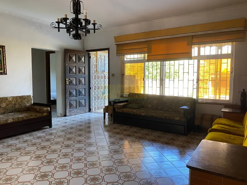 Casa com 4 quartos à venda, 330m2 em Martim de Sá, Caraguatatuba - SP - imagem 8 Foto 8 de Casa com 4 quartos à venda, 330m2 em Martim de Sá, Caraguatatuba - SP