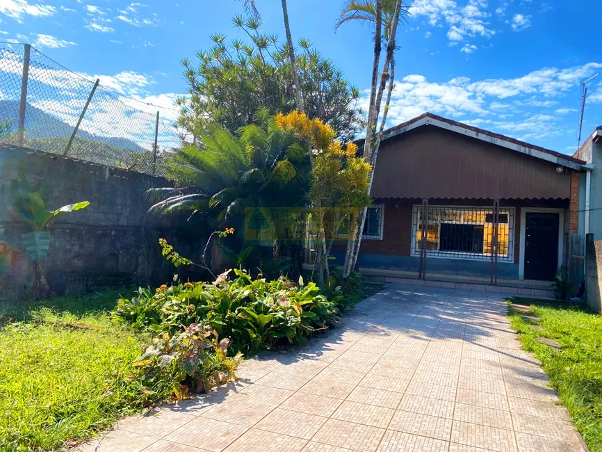 Foto 1 de Casa com 4 quartos à venda, 330m2 em Martim de Sá, Caraguatatuba - SP