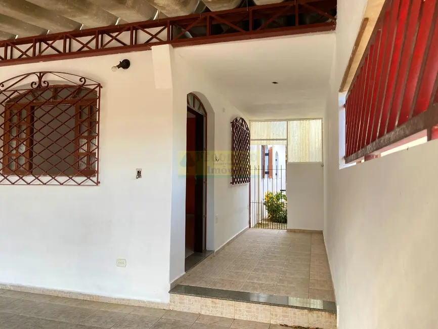 Foto 2 de Casa com 3 quartos à venda, 98m2 em Sumaré, Caraguatatuba - SP