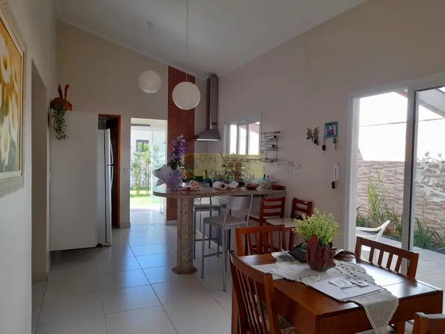 Casa com 3 quartos à venda, 240m2 em Martim de Sá, Caraguatatuba - SP - imagem 9 Foto 9 de Casa com 3 quartos à venda, 240m2 em Martim de Sá, Caraguatatuba - SP