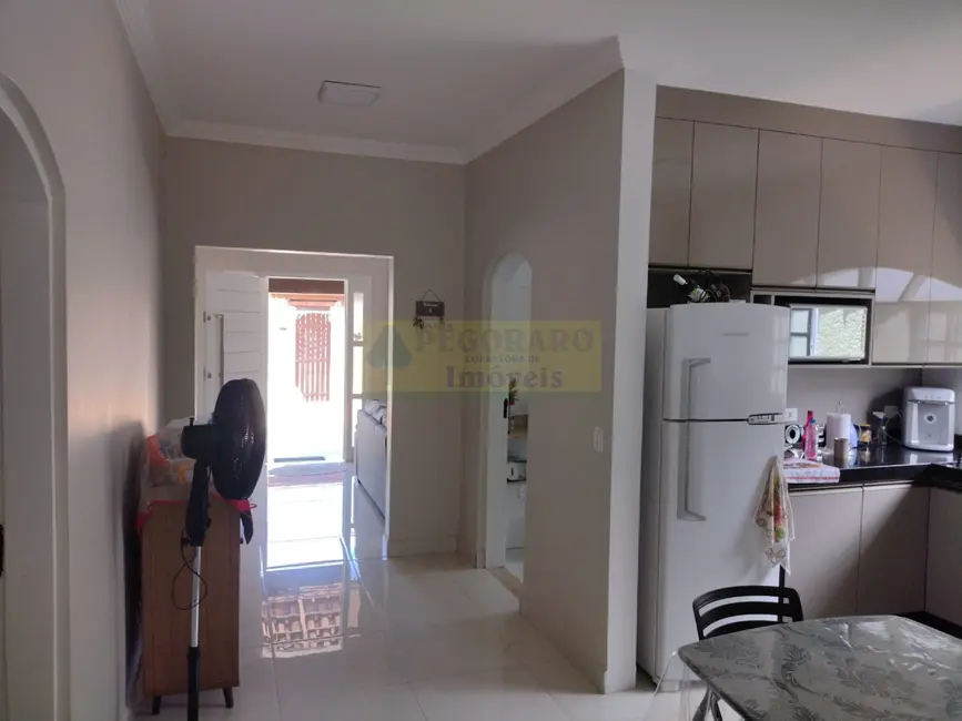 Foto 6 de Casa com 3 quartos à venda, 181m2 em Sumaré, Caraguatatuba - SP