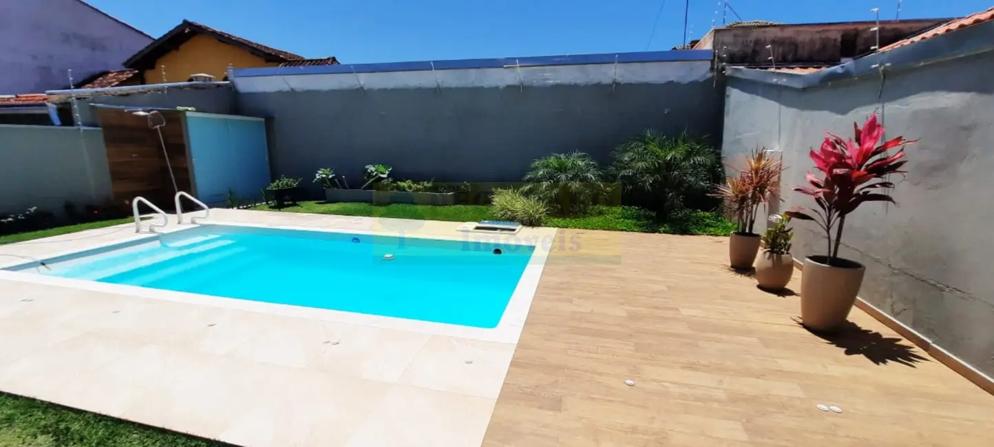 Foto 8 de Casa com 4 quartos à venda, 300m2 em Jardim Britânia, Caraguatatuba - SP