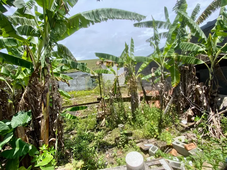 Foto 4 de Terreno / Lote à venda, 420m2 em Prainha, Caraguatatuba - SP