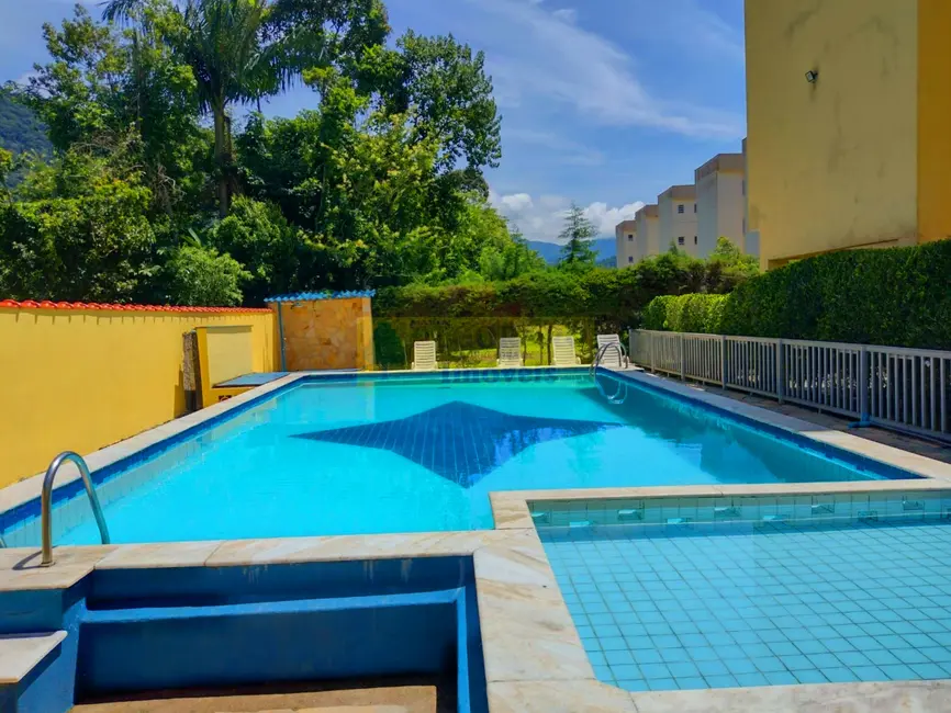 Foto 2 de Apartamento com 2 quartos à venda, 45m2 em Martim de Sá, Caraguatatuba - SP