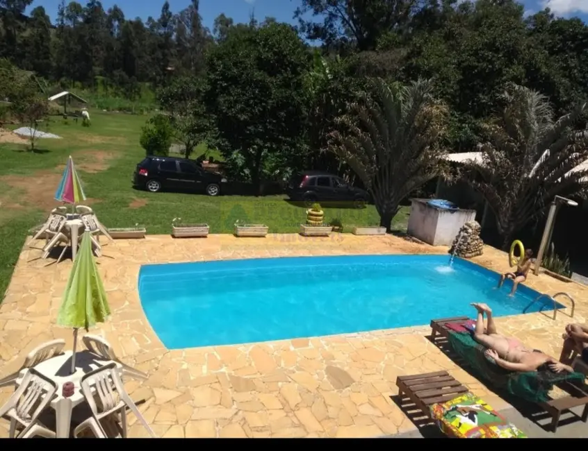 Foto 2 de Sítio / Rancho com 13 quartos à venda, 300m2 em Sapucai Mirim - MG