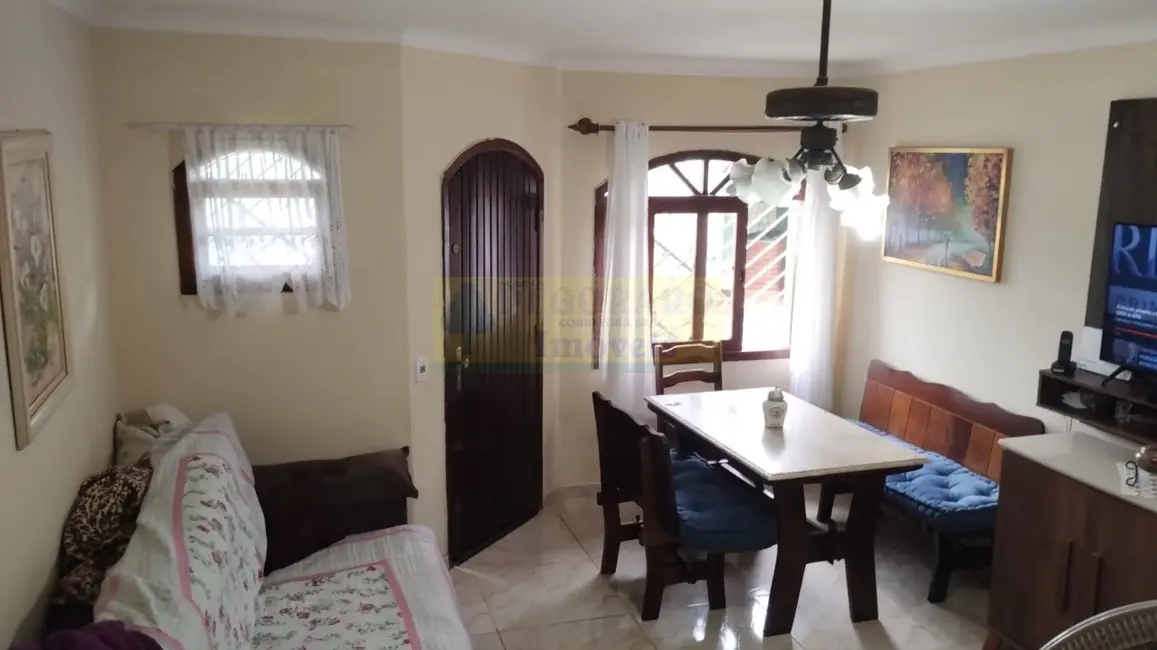 Casa com 2 quartos à venda, 115m2 em Martim de Sá, Caraguatatuba - SP - imagem 5 Foto 5 de Casa com 2 quartos à venda, 115m2 em Martim de Sá, Caraguatatuba - SP