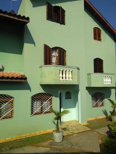 Casa com 2 quartos à venda, 115m2 em Martim de Sá, Caraguatatuba - SP - imagem 3 Foto 3 de Casa com 2 quartos à venda, 115m2 em Martim de Sá, Caraguatatuba - SP