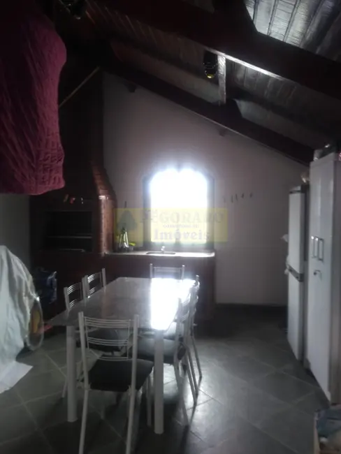 Casa com 2 quartos à venda, 115m2 em Martim de Sá, Caraguatatuba - SP - imagem 9 Foto 9 de Casa com 2 quartos à venda, 115m2 em Martim de Sá, Caraguatatuba - SP