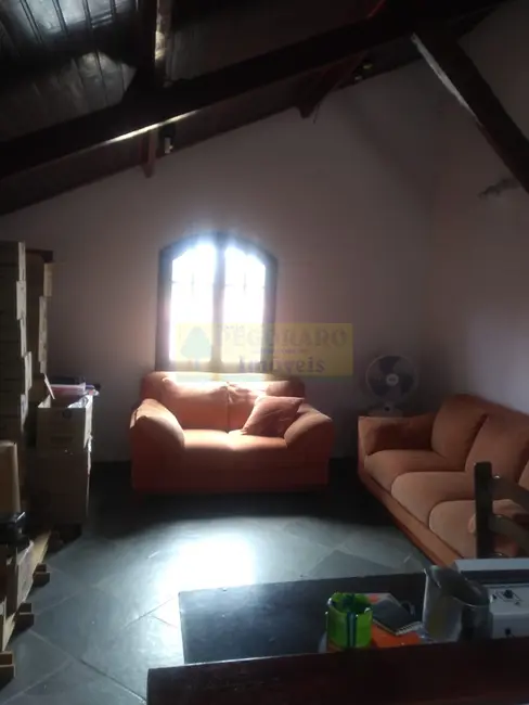 Casa com 2 quartos à venda, 115m2 em Martim de Sá, Caraguatatuba - SP - imagem 8 Foto 8 de Casa com 2 quartos à venda, 115m2 em Martim de Sá, Caraguatatuba - SP