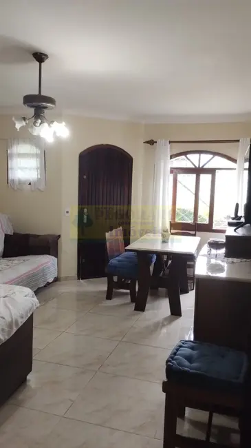 Casa com 2 quartos à venda, 115m2 em Martim de Sá, Caraguatatuba - SP - imagem 4 Foto 4 de Casa com 2 quartos à venda, 115m2 em Martim de Sá, Caraguatatuba - SP