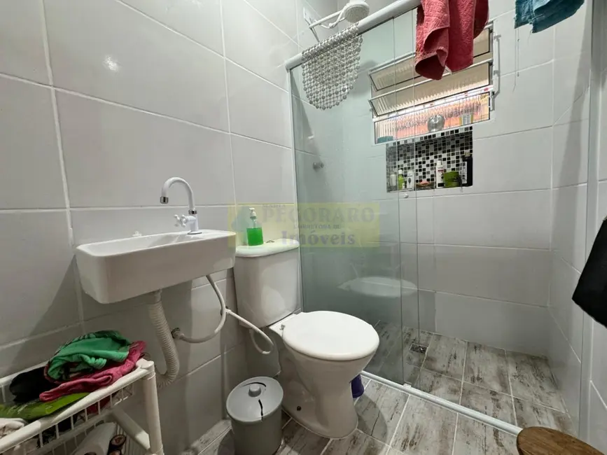 Foto 6 de Casa com 2 quartos à venda, 156m2 em Jardim Terralão, Caraguatatuba - SP