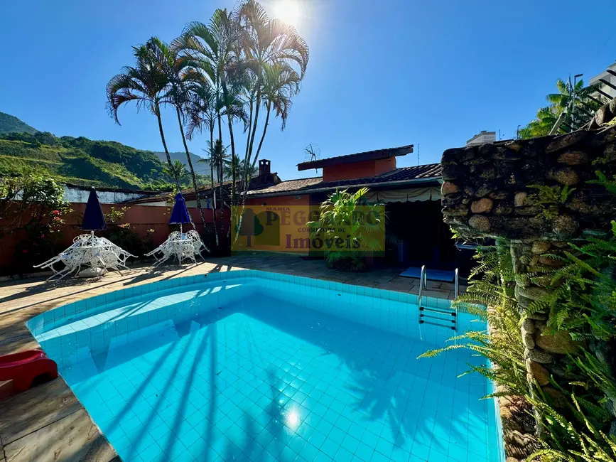 Casa com 4 quartos à venda, 265m2 em Martim de Sá, Caraguatatuba - SP - imagem 9 Foto 9 de Casa com 4 quartos à venda, 265m2 em Martim de Sá, Caraguatatuba - SP