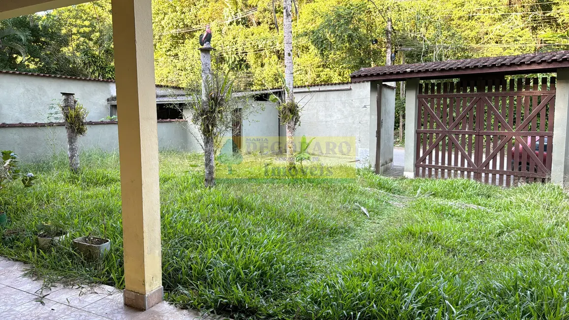 Foto 2 de Casa com 2 quartos à venda e para alugar, 200m2 em Cantagalo, Caraguatatuba - SP