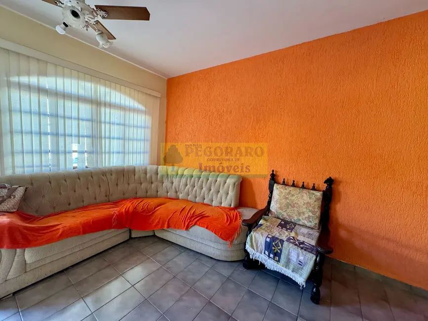 Casa com 2 quartos à venda, 76m2 em Martim de Sá, Caraguatatuba - SP - imagem 3 Foto 3 de Casa com 2 quartos à venda, 76m2 em Martim de Sá, Caraguatatuba - SP