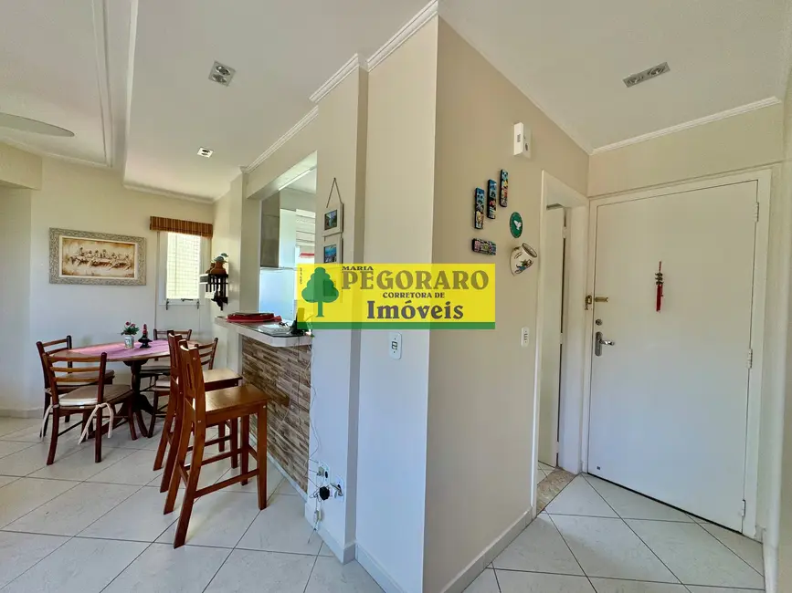 Foto 4 de Apartamento com 2 quartos para alugar, 80m2 em Prainha, Caraguatatuba - SP