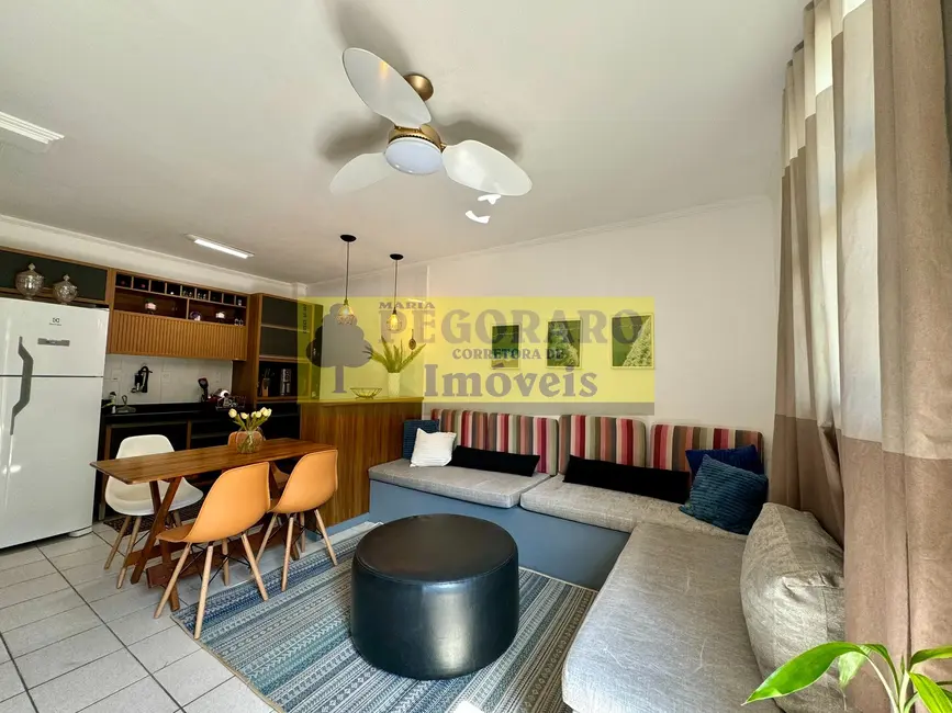 Foto 6 de Casa de Condomínio com 2 quartos à venda e para alugar, 60m2 em Martim de Sá, Caraguatatuba - SP