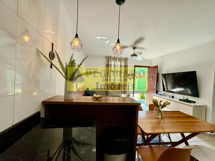 Foto 5 de Casa de Condomínio com 2 quartos à venda e para alugar, 60m2 em Martim de Sá, Caraguatatuba - SP